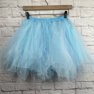 K1030  Light blue tutu skirt no size tag